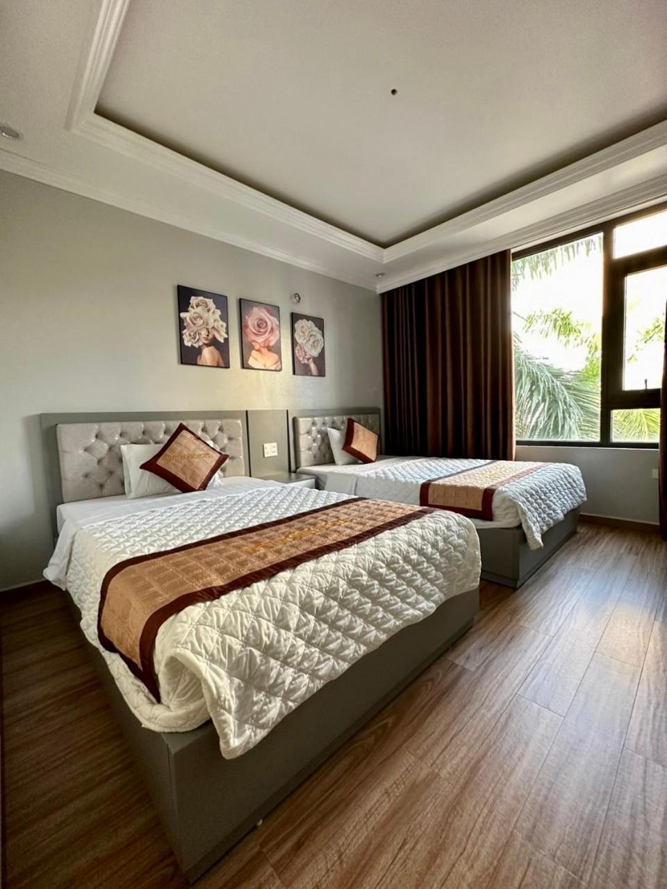 Viet Hoang Hotel Ha Long Buitenkant foto