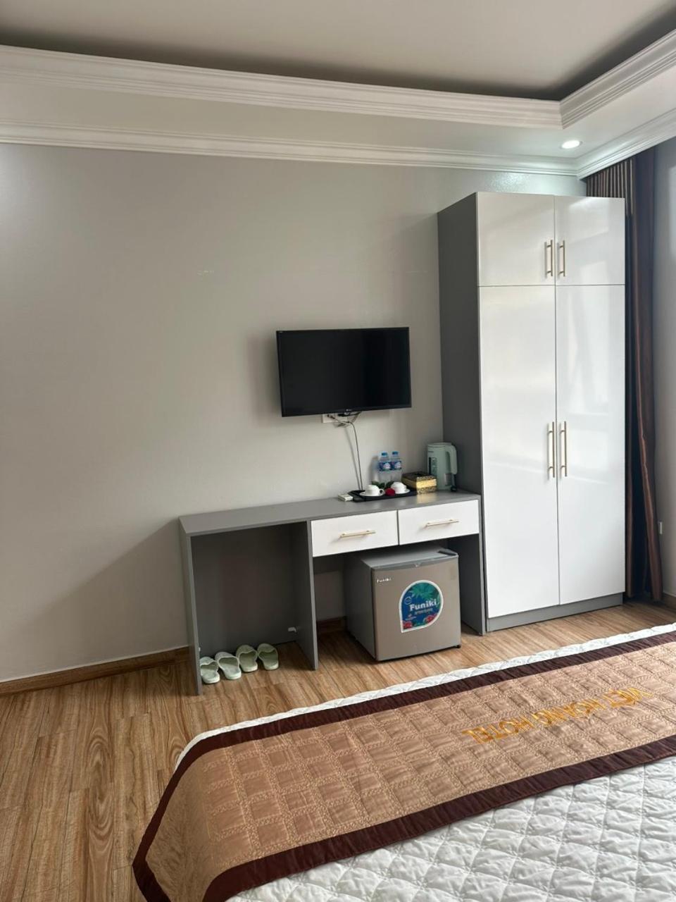 Viet Hoang Hotel Ha Long Buitenkant foto